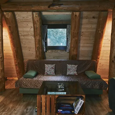 Domcek V Pieninach . Ferienhaus *